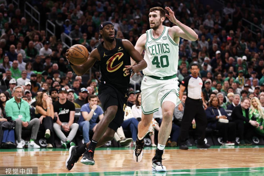 卡扎尔的离 卡扎尔的离