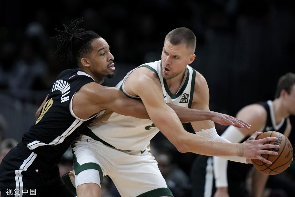 前的比赛中 前的比赛中